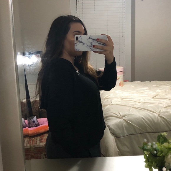 VICTORIA’S SECRET PINK BLACK PULLOVER HOODIE - Picture 3 of 6